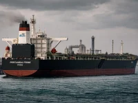 Dua Kapal Pertamina Masih Terjebak di Selat Hormuz